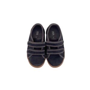 Zara toddler Velcro strap suede sneakers size 9